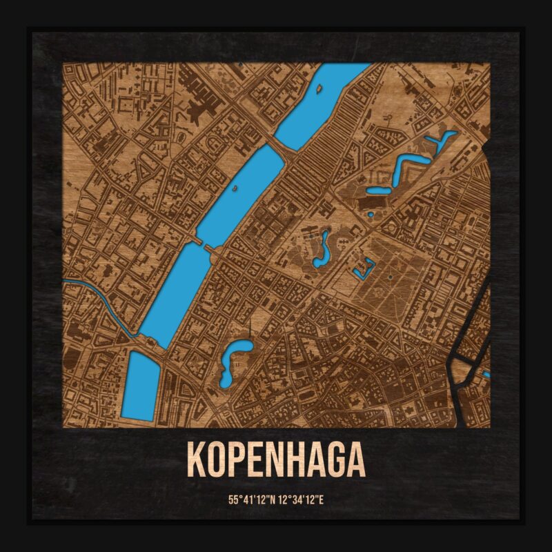 Kopenhaga - drewniana mapa miasta z siatką ulic w ramce