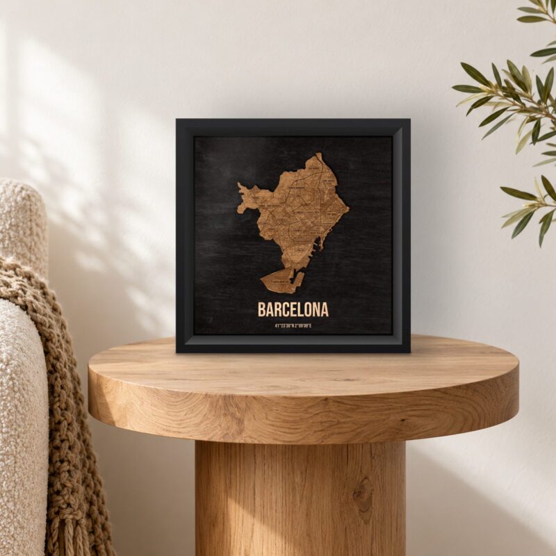 Barcelona - drewniana mapa miasta w ramce