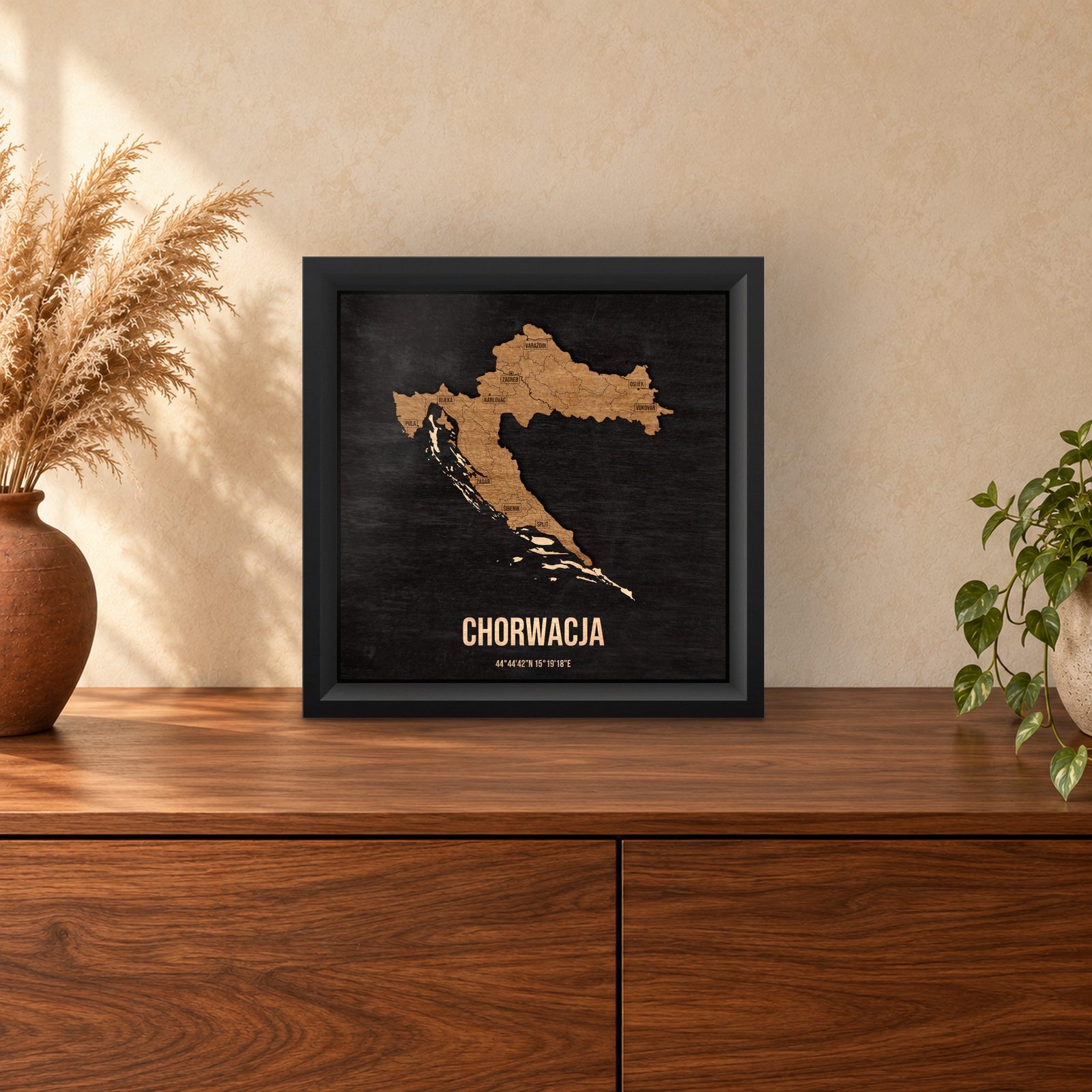 Chorwacja - drewniana mapa kraju w ramce
