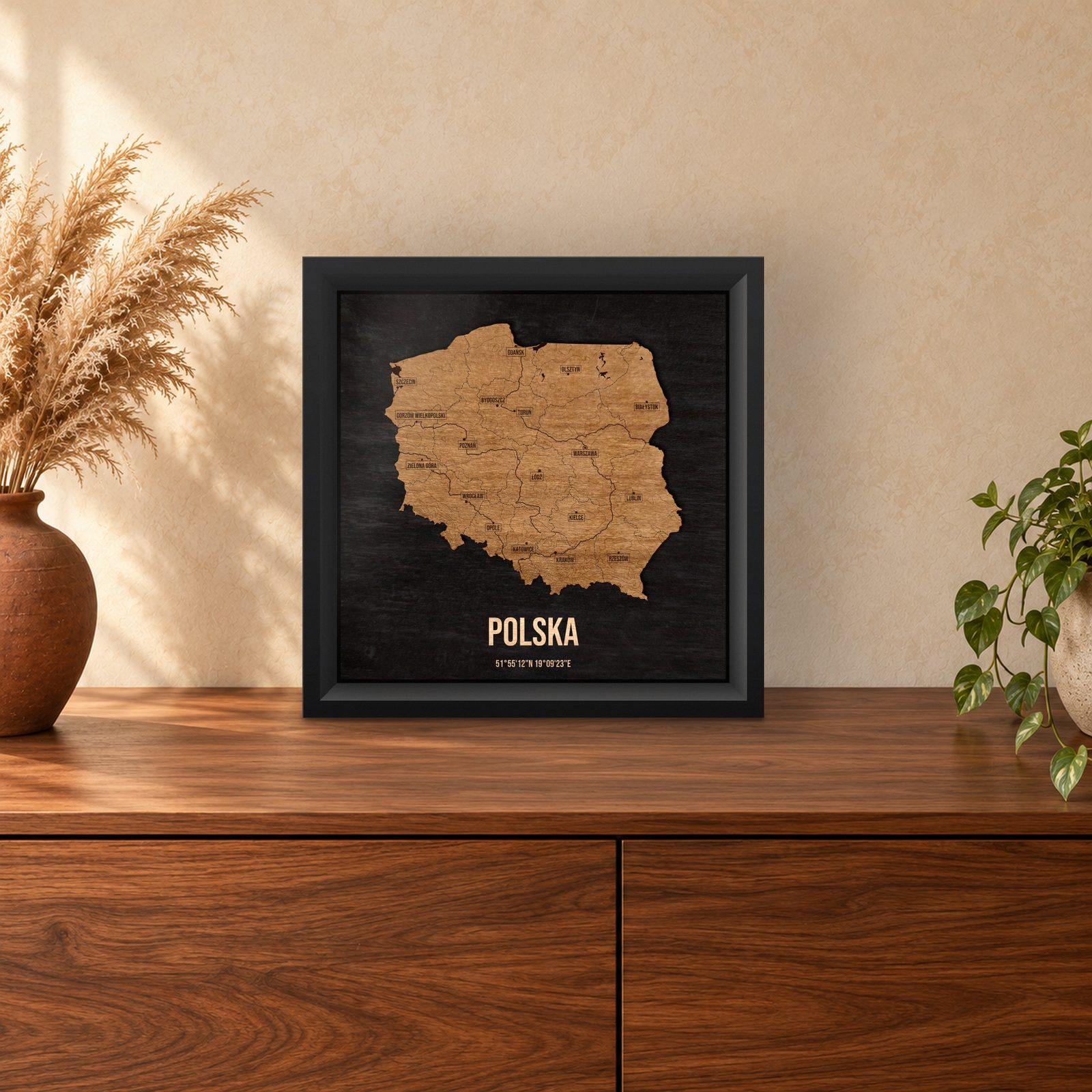 Polska - drewniana mapa kraju w ramce