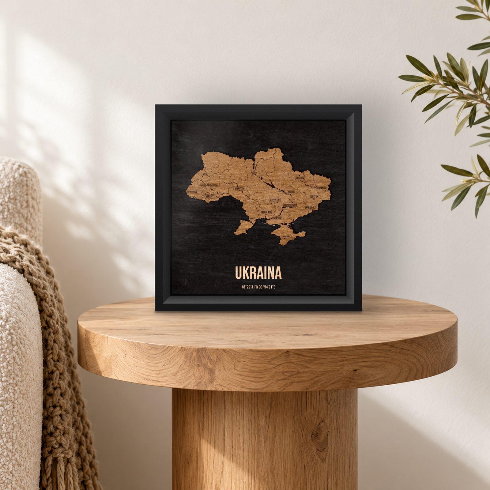 Ukraina - ramka cieniowa 25 × 25 cm we wnętrzu