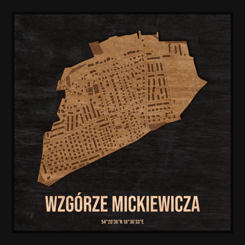 Drewniana mapa dzielnicy Wzgórze Mickiewicza w ramce 25×25: kontur dzielnicy na czarnej płycie, ulice, budynki, zieleń i woda