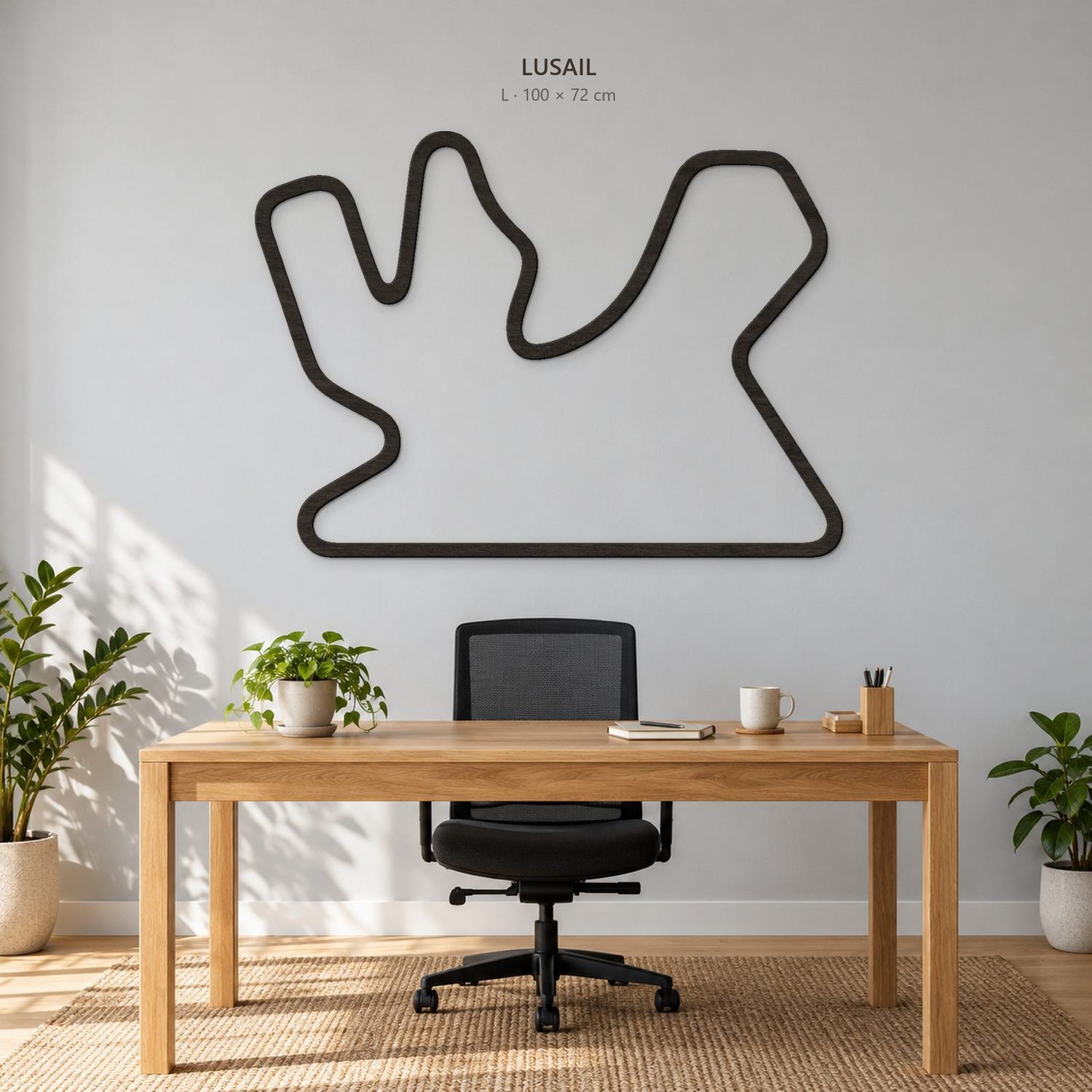 Tor Lusail na ścianę, rozmiar L (100 cm), kolor głęboka czerń