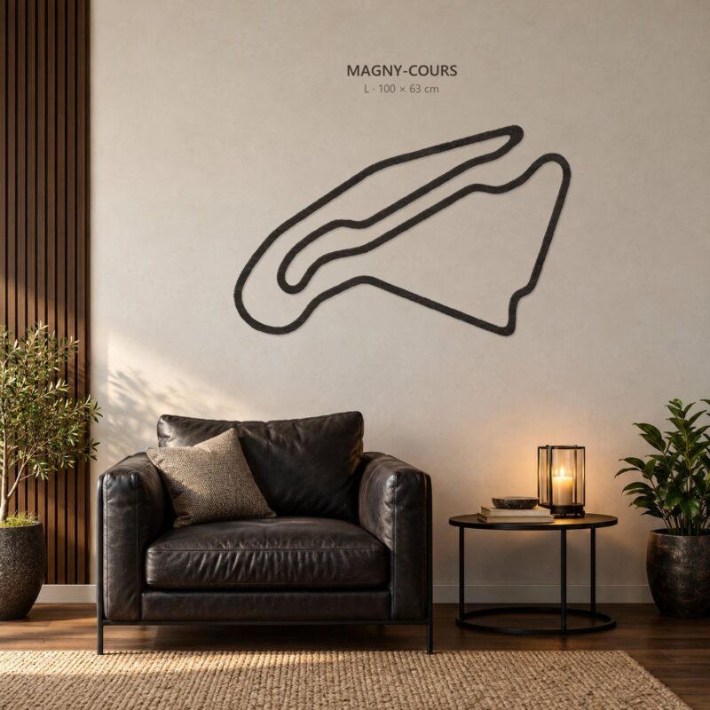 Tor Magny-Cours na ścianę - drewniany tor wyścigowy nad fotelem