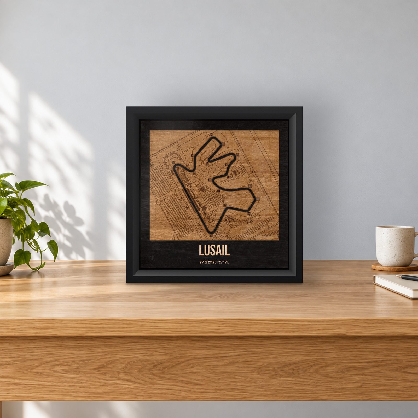 Lusail - ramka cieniowa 25 × 25 cm we wnętrzu